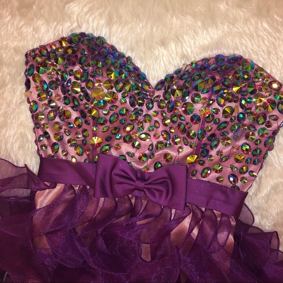 Sherri Hill Prom Dress - Picture 5 of 8